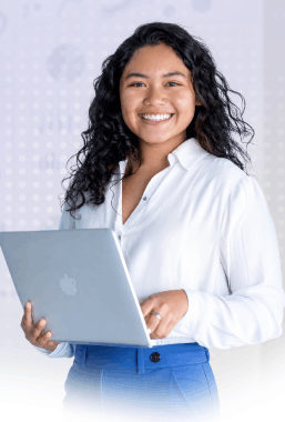 Equipe de uma consultoria de recrutamento usando a Empregare